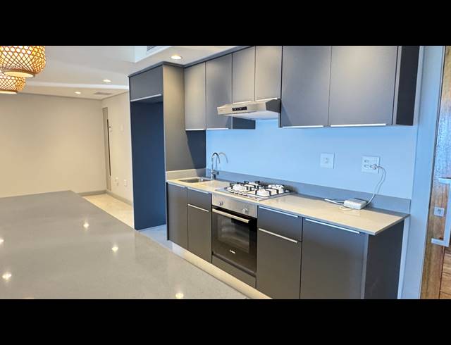 3 BEDROOM APARTMENT FOR SALE IN UMHLANGA RIDGE